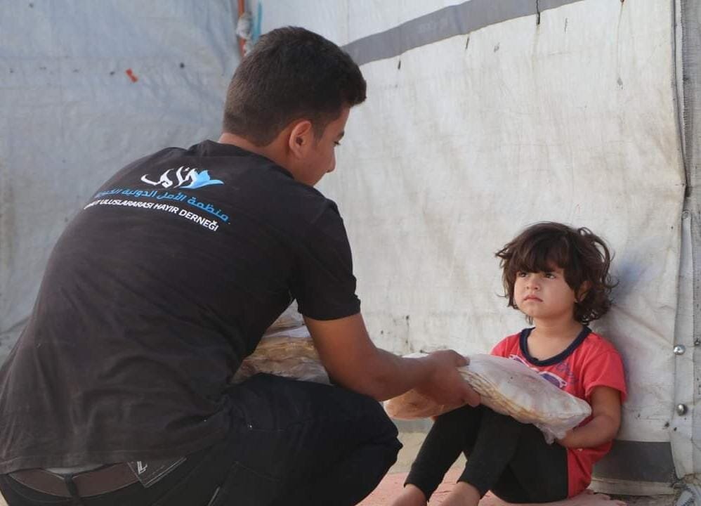 Bread Sponsorship For 1,000 Families In Gaza.