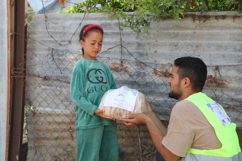 Bread Sponsorship For 1,000 Families In Gaza.