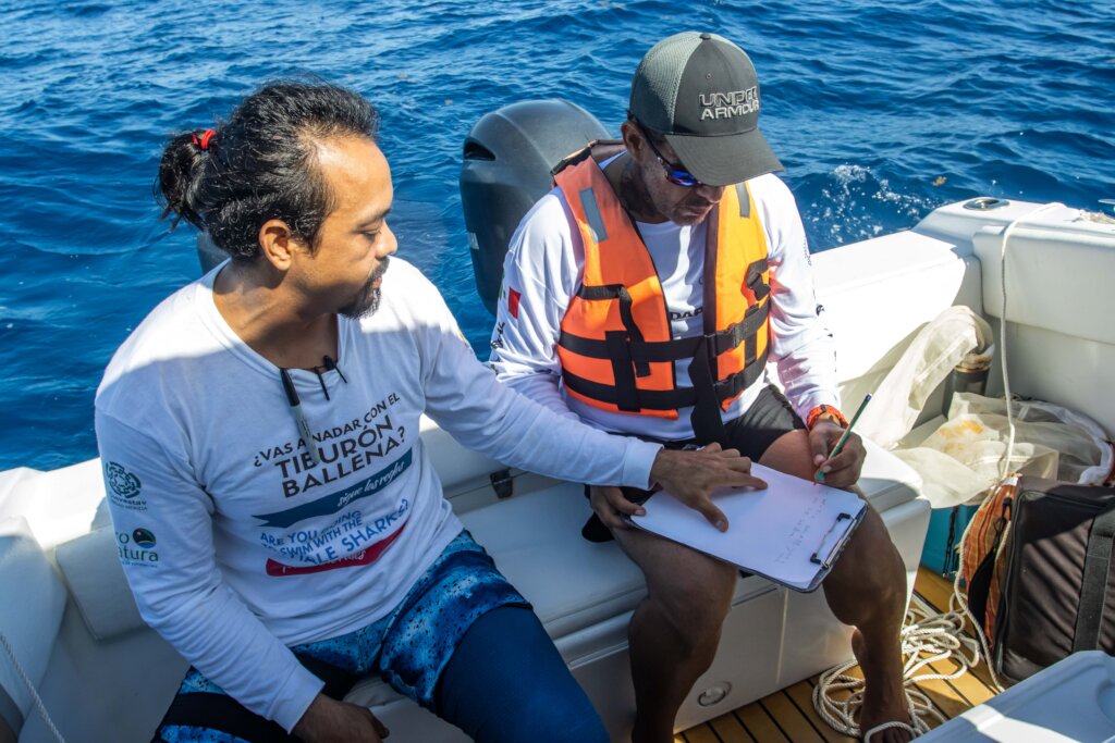 Strengthen Education for Whale Sharks Conservation