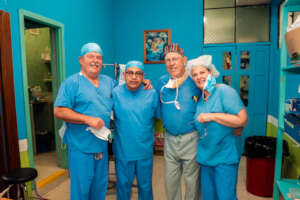 Visiting Surgeons with Dr. Tun
