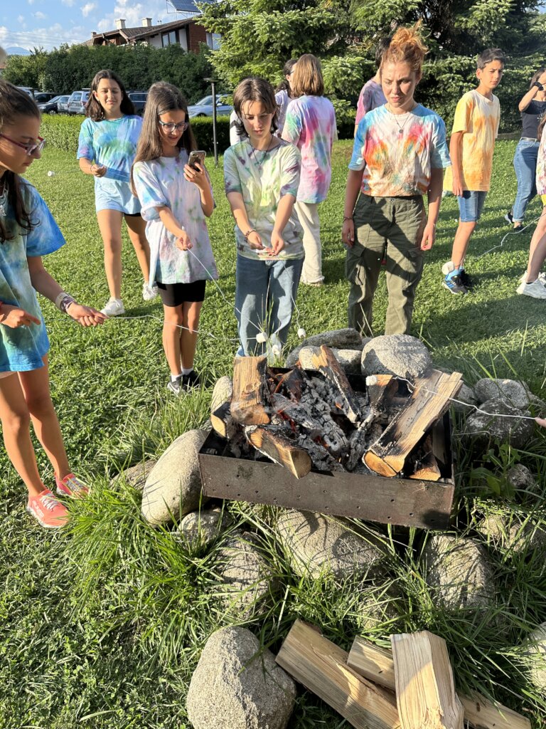 Buzzing Bees: Spelling Bee Summer Camp