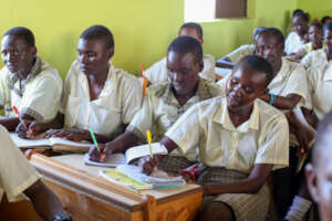 Loropio girls in class