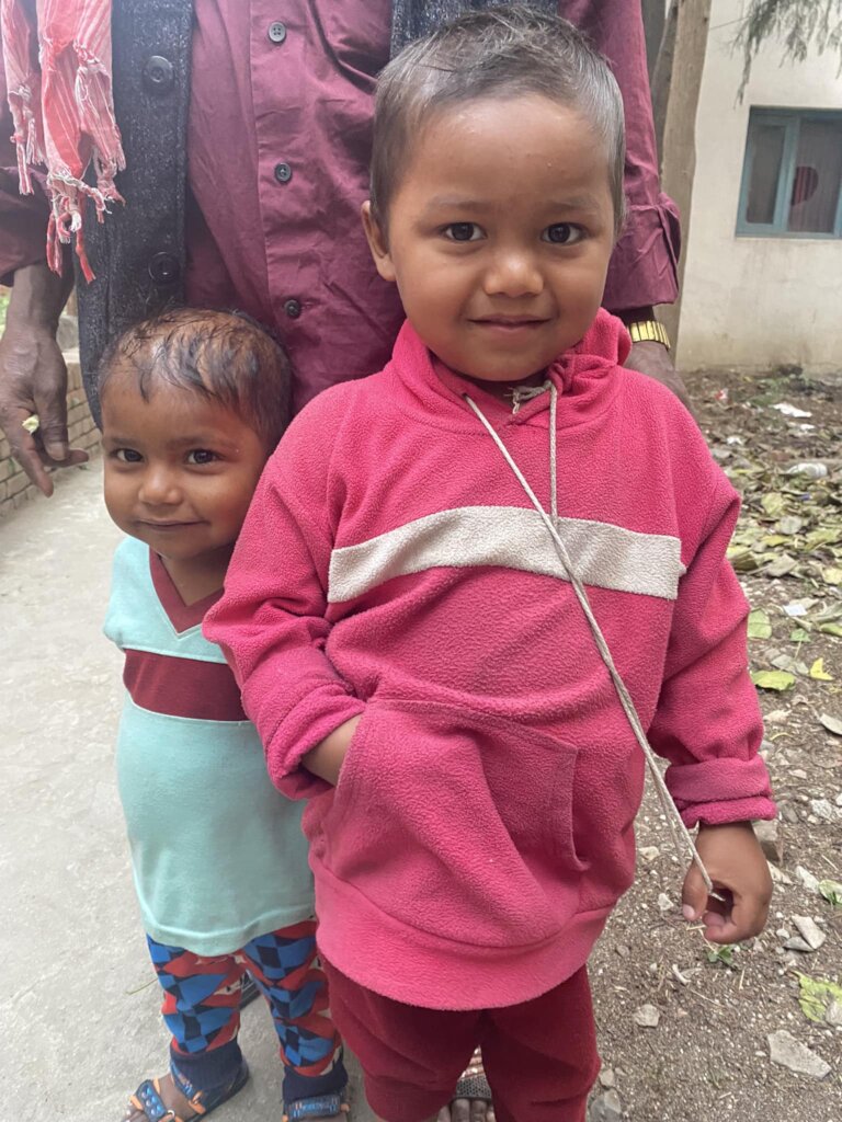 "Giving homes-fighters-childhood cancer"