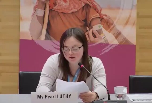 Pearl speaking at the Pre-Summit event