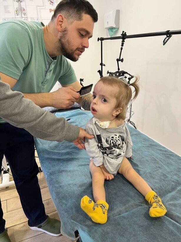 To rescue 100 Ukrainian children with disabilities