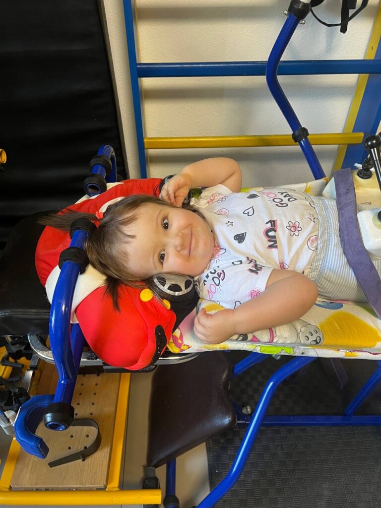 To rescue 100 Ukrainian children with disabilities