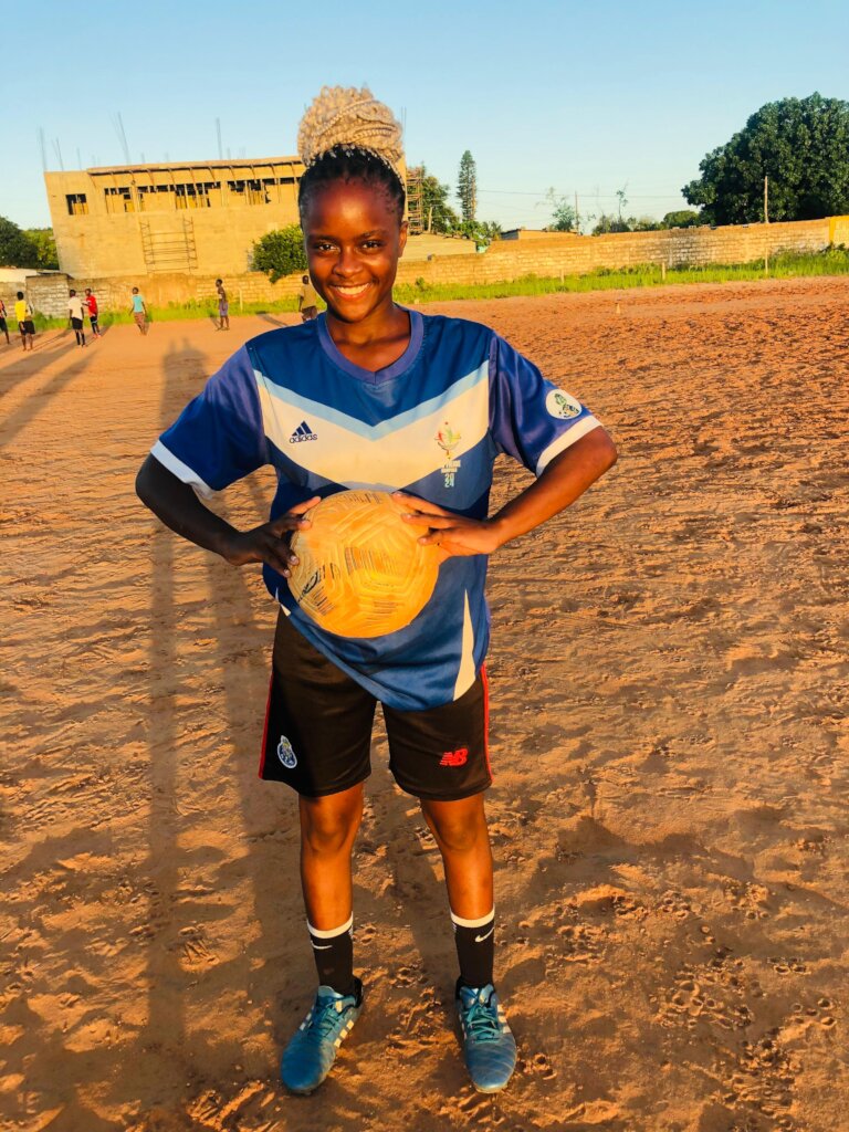 Empower girls through football and further in life