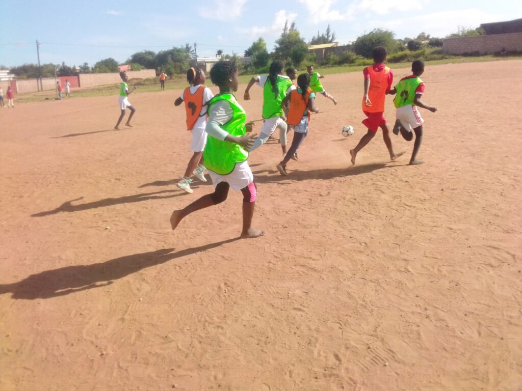 Empower girls through football and further in life