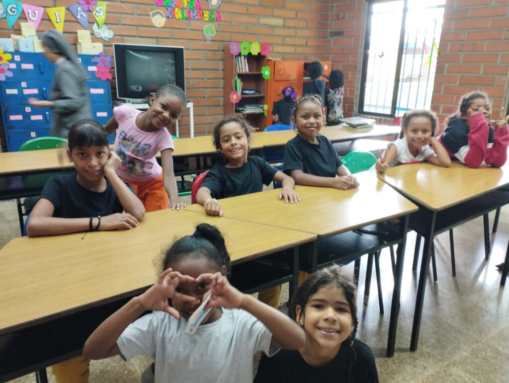 Comprehensive Protection for Girls in Medellin