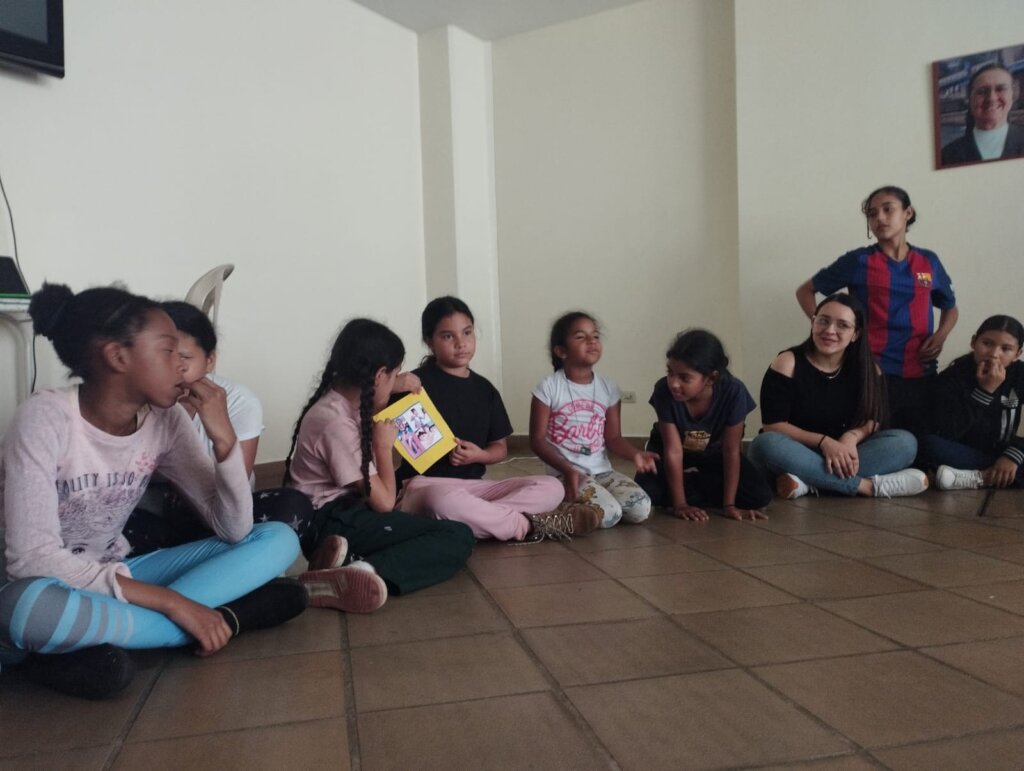 Comprehensive Protection for Girls in Medellin