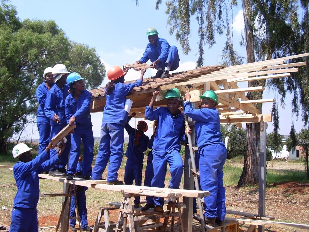Skills training for 20 unskilled South African men