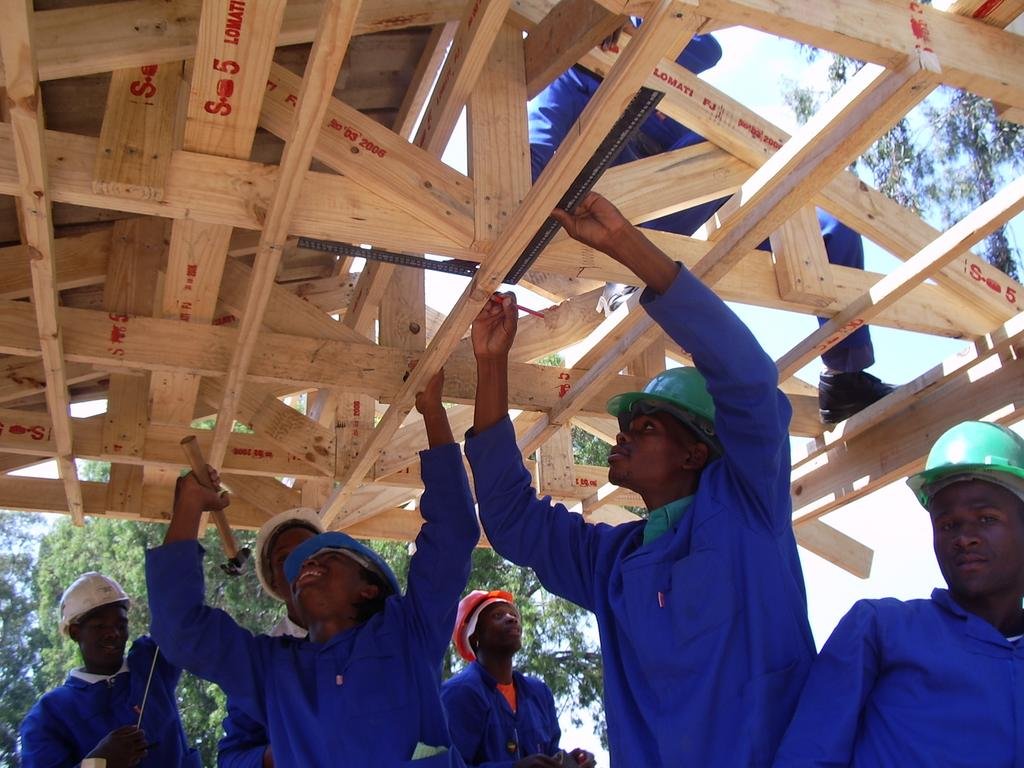 Skills training for 20 unskilled South African men