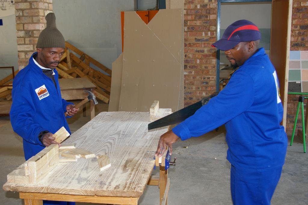 Skills training for 20 unskilled South African men