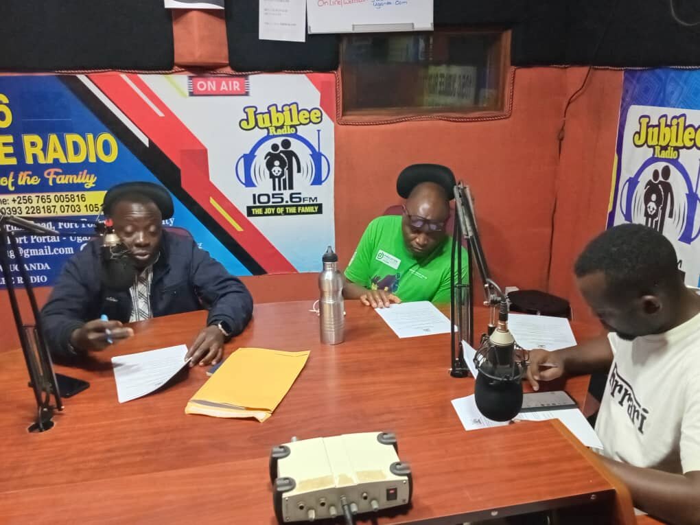 Our Team and District officials talking about HIV