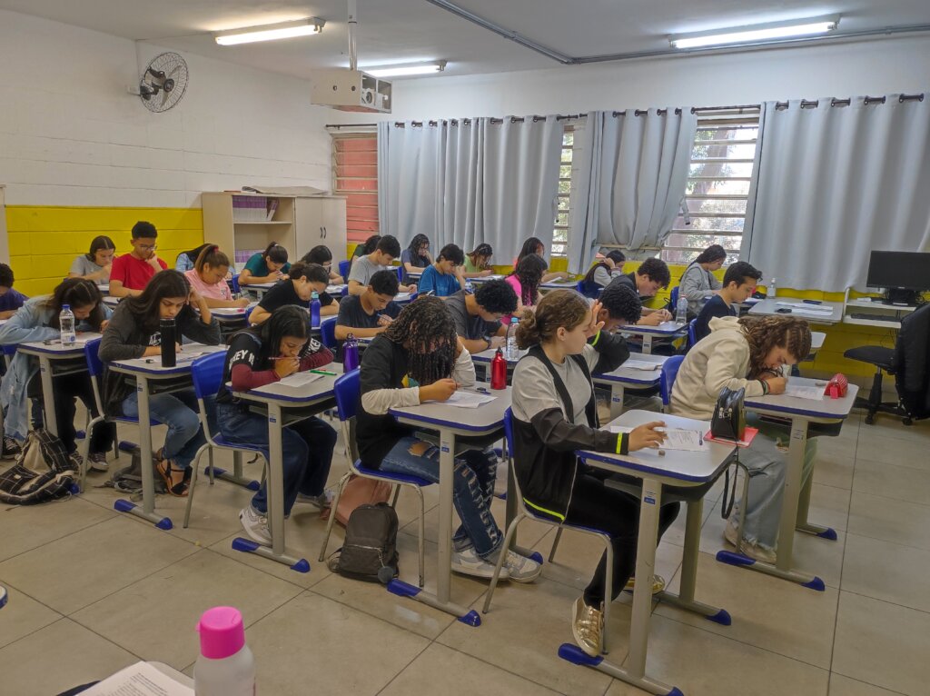 Sponsor the future of teenagers in Brasilandia