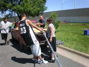 Bending Hoophouse Ribs at LEOUT: a Group Effort