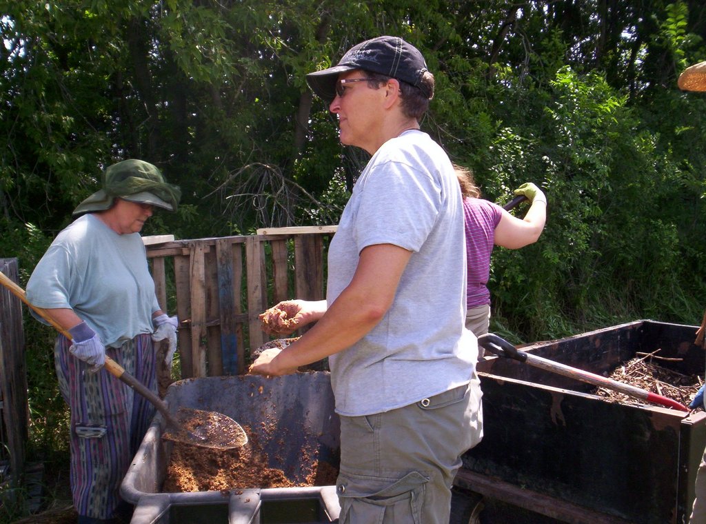 Food Justice in Action - 100 Hoops/100 Farms