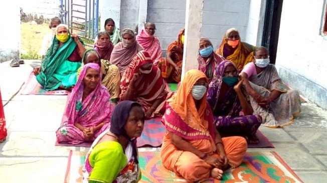 Provide Hot Meals to 50 Elderly People for 2Months