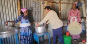 Training on how to make injera