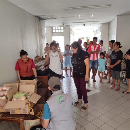 Distribution of fruit packages at BAPELKES center