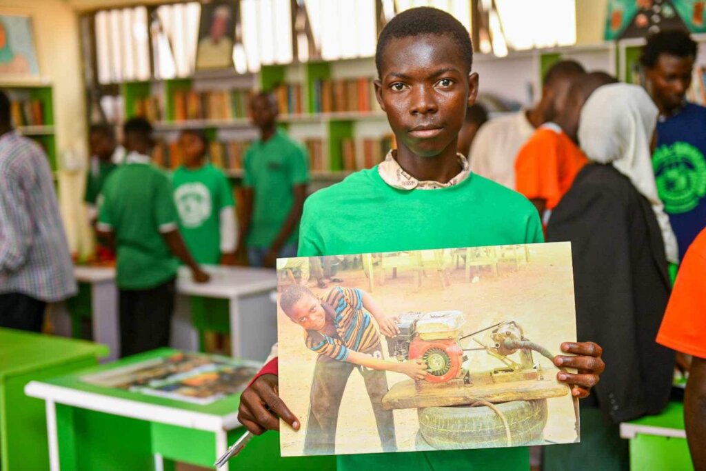 The Gift of Art Through Photography