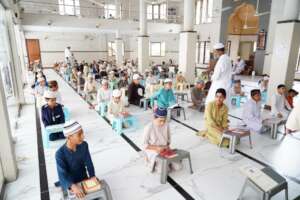 Build Quran Markaz in Pakistan