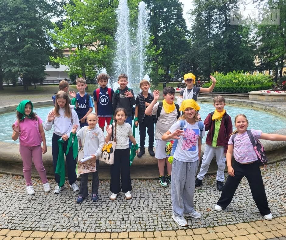 Scavenger hunt in our town