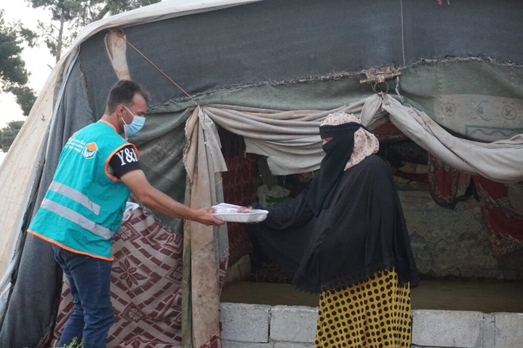 Reaching Earthquake Victims with Qurbani