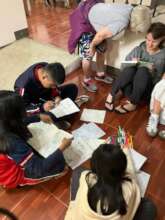 Painting workshop with volunteers