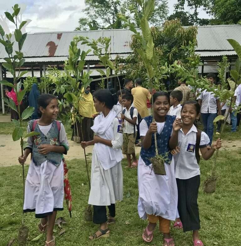 Plant 100,000 Trees With Students In Bangladesh