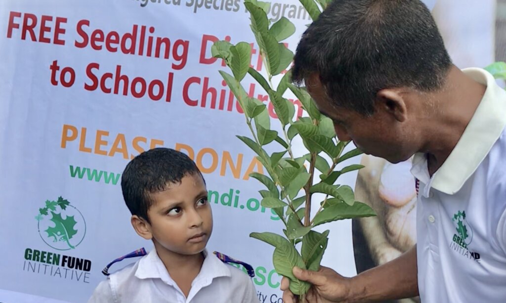 100k free Seedlings to School Children: Help Us