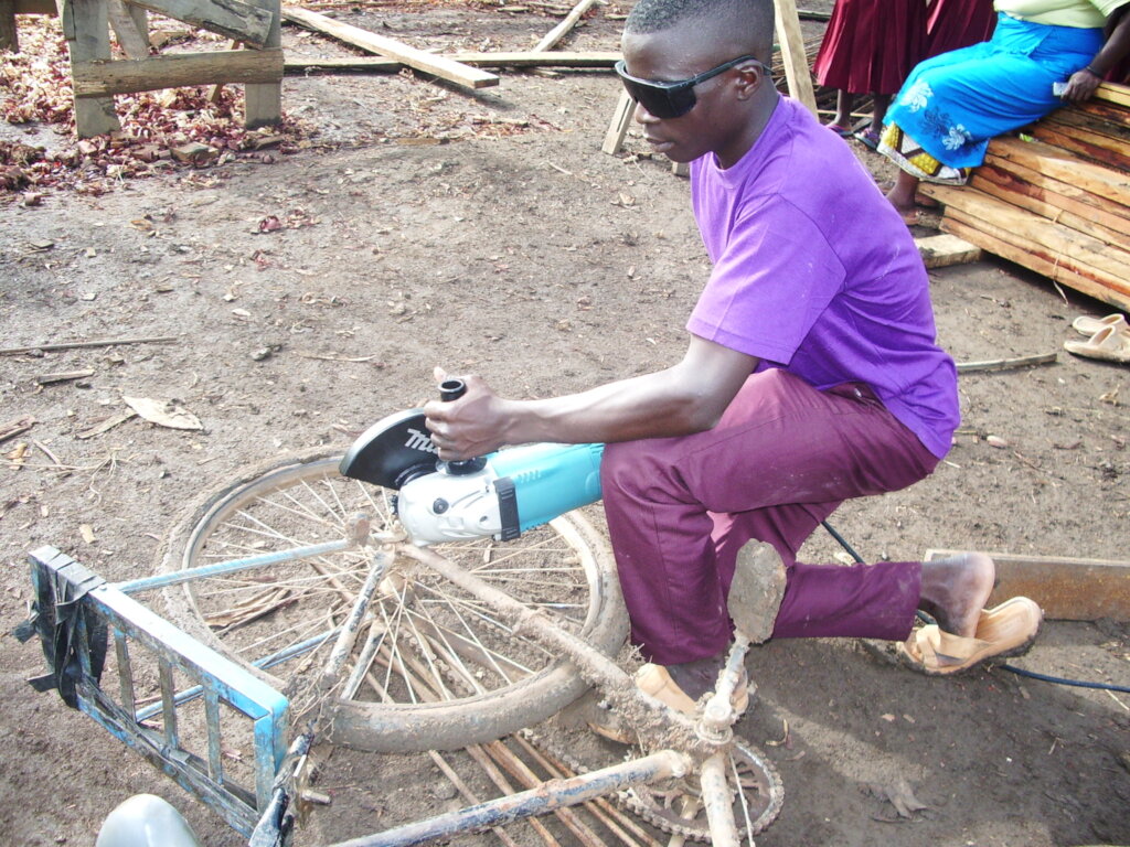 Sponsor 200 Youth's decent job in Kigoma, Tanzania