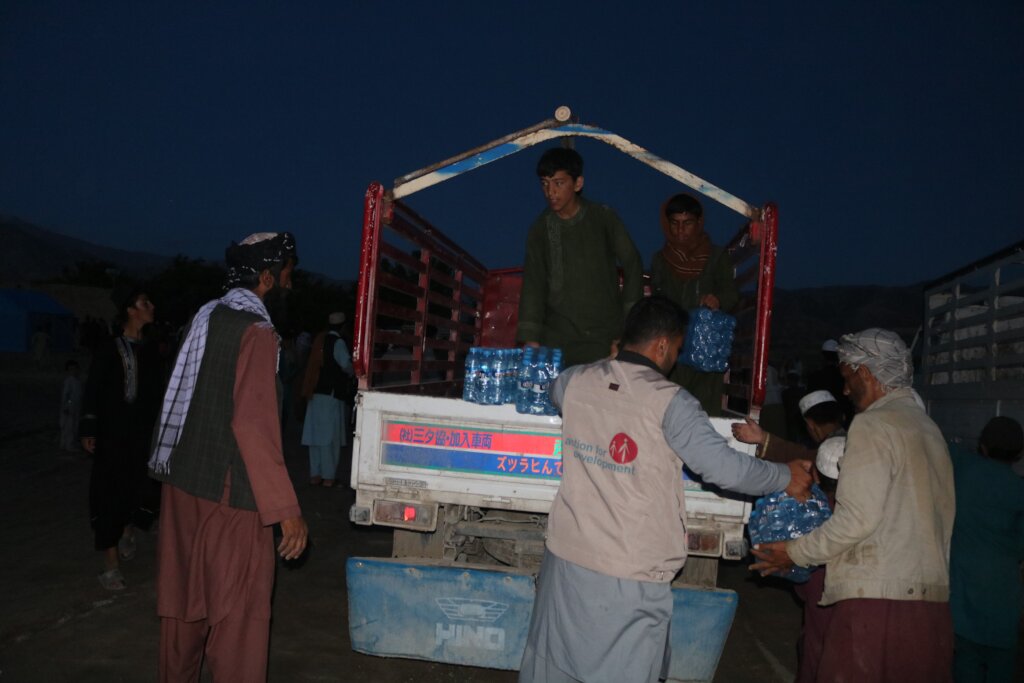 water bottle distribution