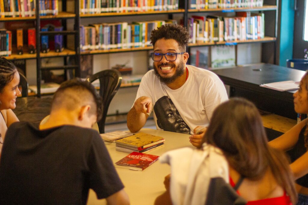 Youth at risk: Education for a future with dignity