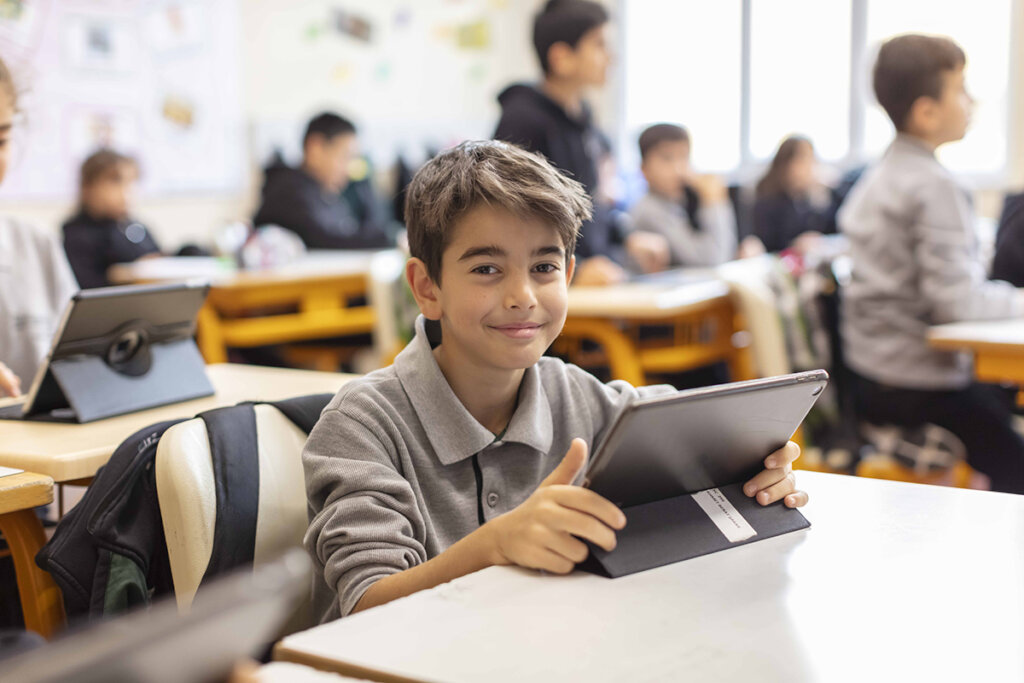 Bairam Donation for Darussafaka Society