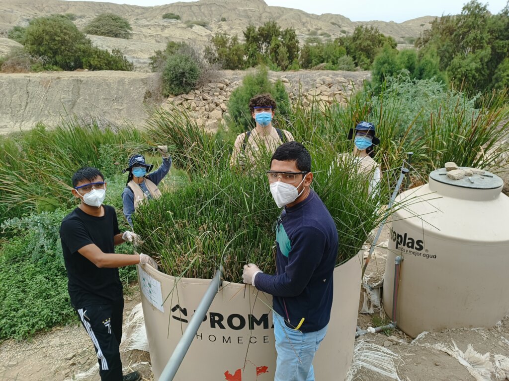 Community-Driven Conservation of Peru's Dry Forest