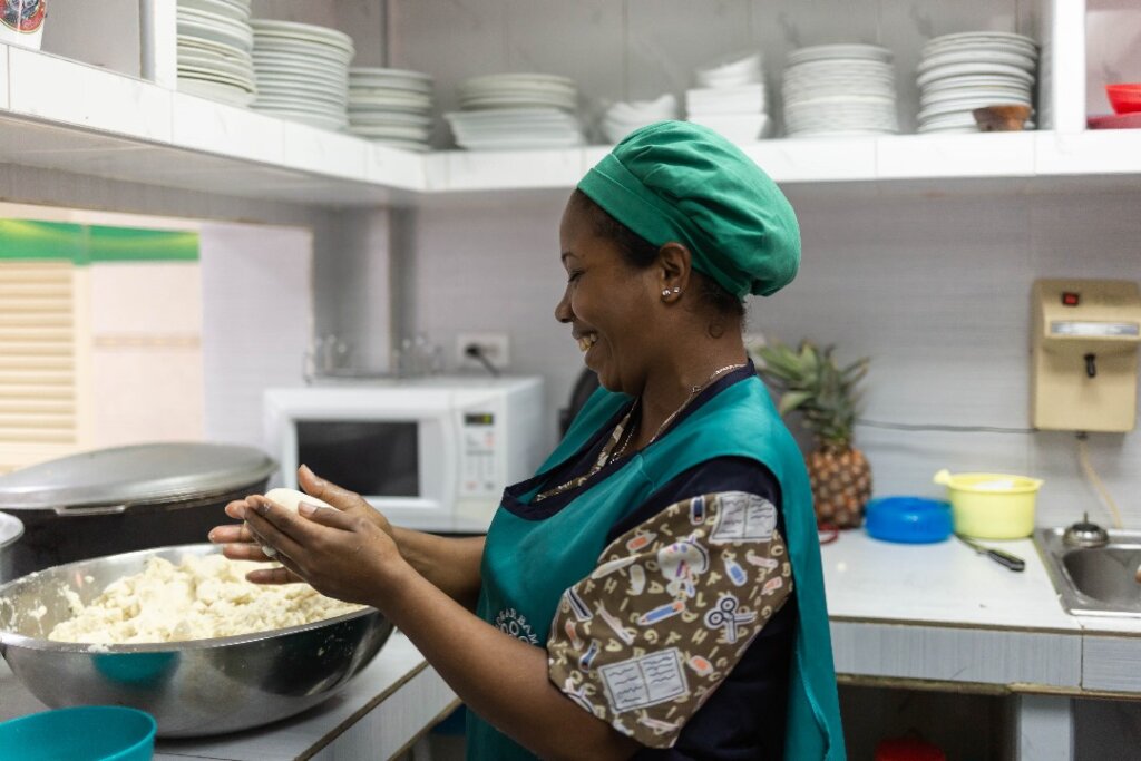 Honoring the Super Women of Hogar Bambi