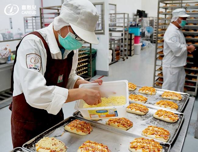 Love Landing - Meal Box Fundraising