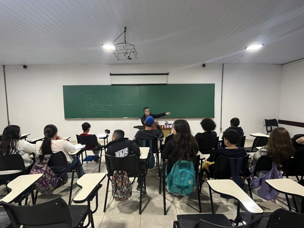 Lingua Inglesa para criancas de 9 a 12 anos