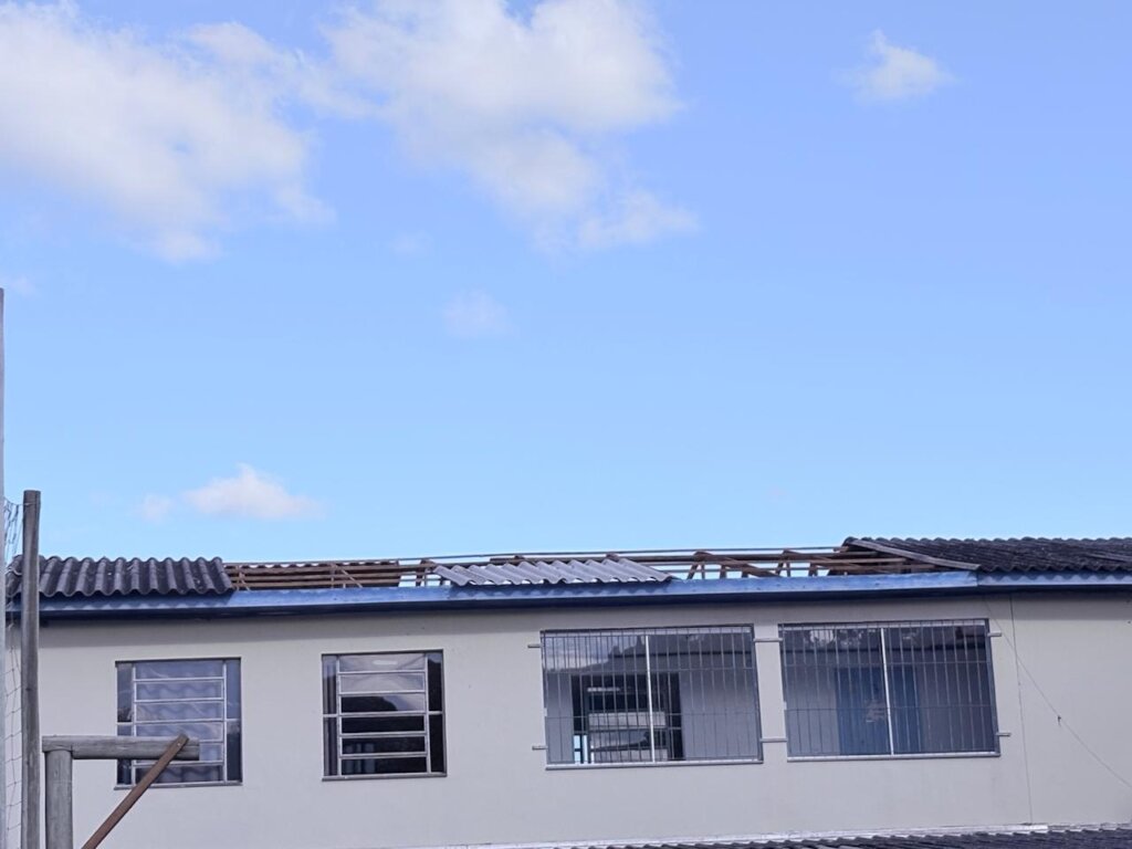 Escola atingida