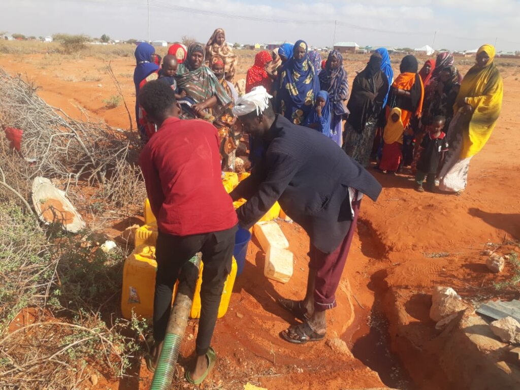 Help end perennial water scarcity for 800 families