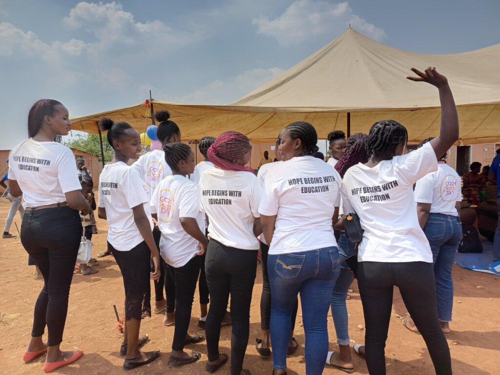 Girls PostSecondary Education Scholarship GlobalGiving