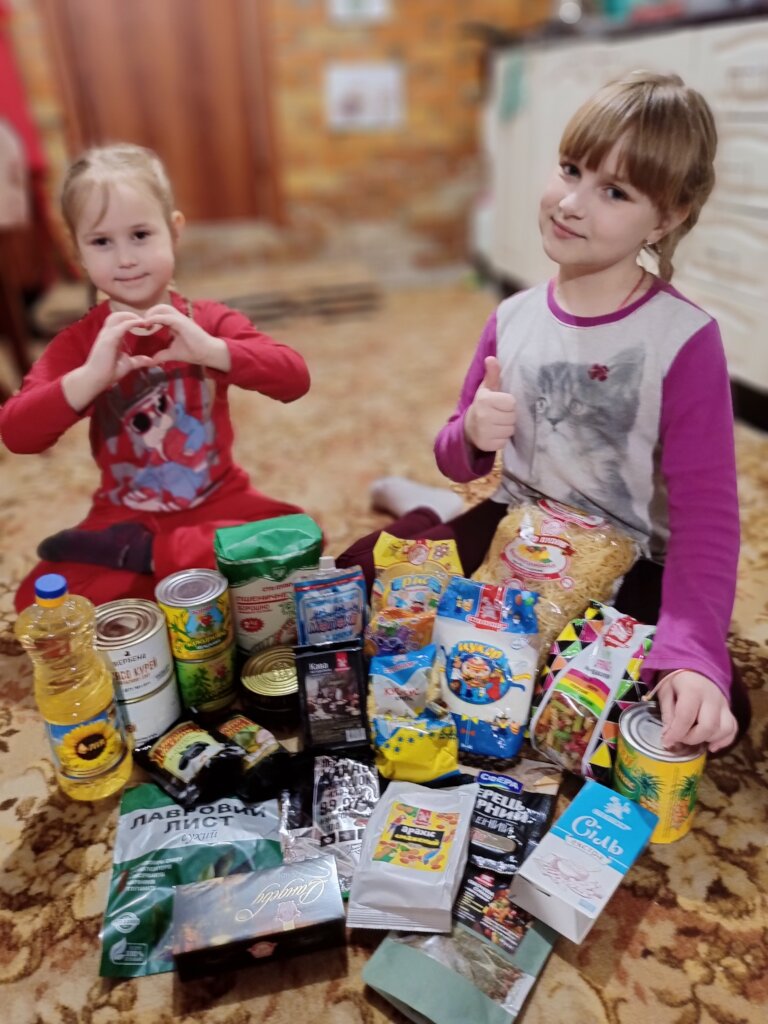 Help buy Grocery Boxes for Ukrainians