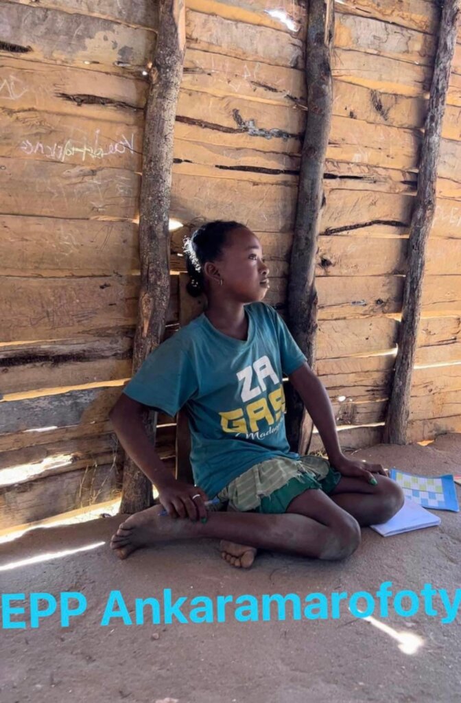 Support Girls' Education in Madagascar
