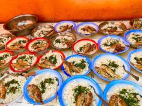 The lunch program at NiA's tutoring center.