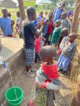 Students at Kafunjo learning about the system