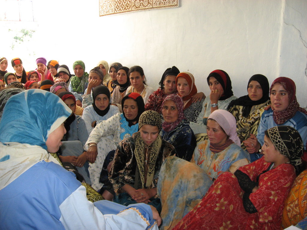 Support Girls and Women's Co-Ops in Morocco