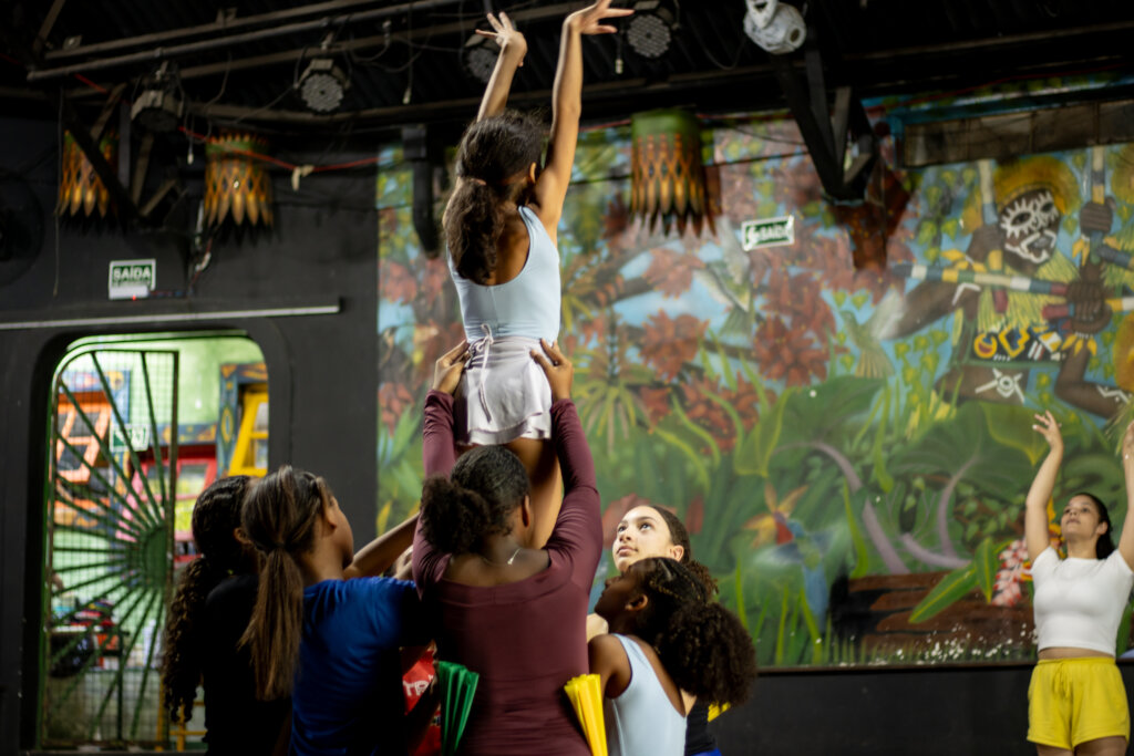 Beija Flor - Breaking the Poverty Cycle in Brazil