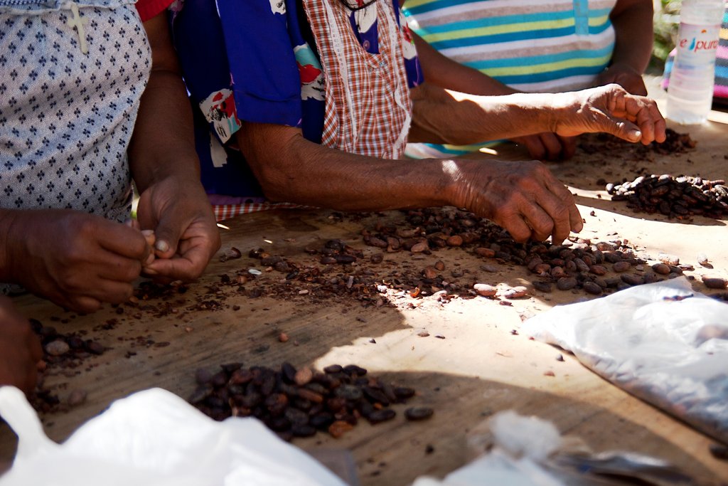 Support indigenous women to market their products