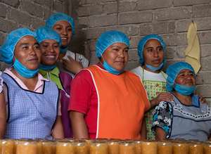 Women with the guava jam they make